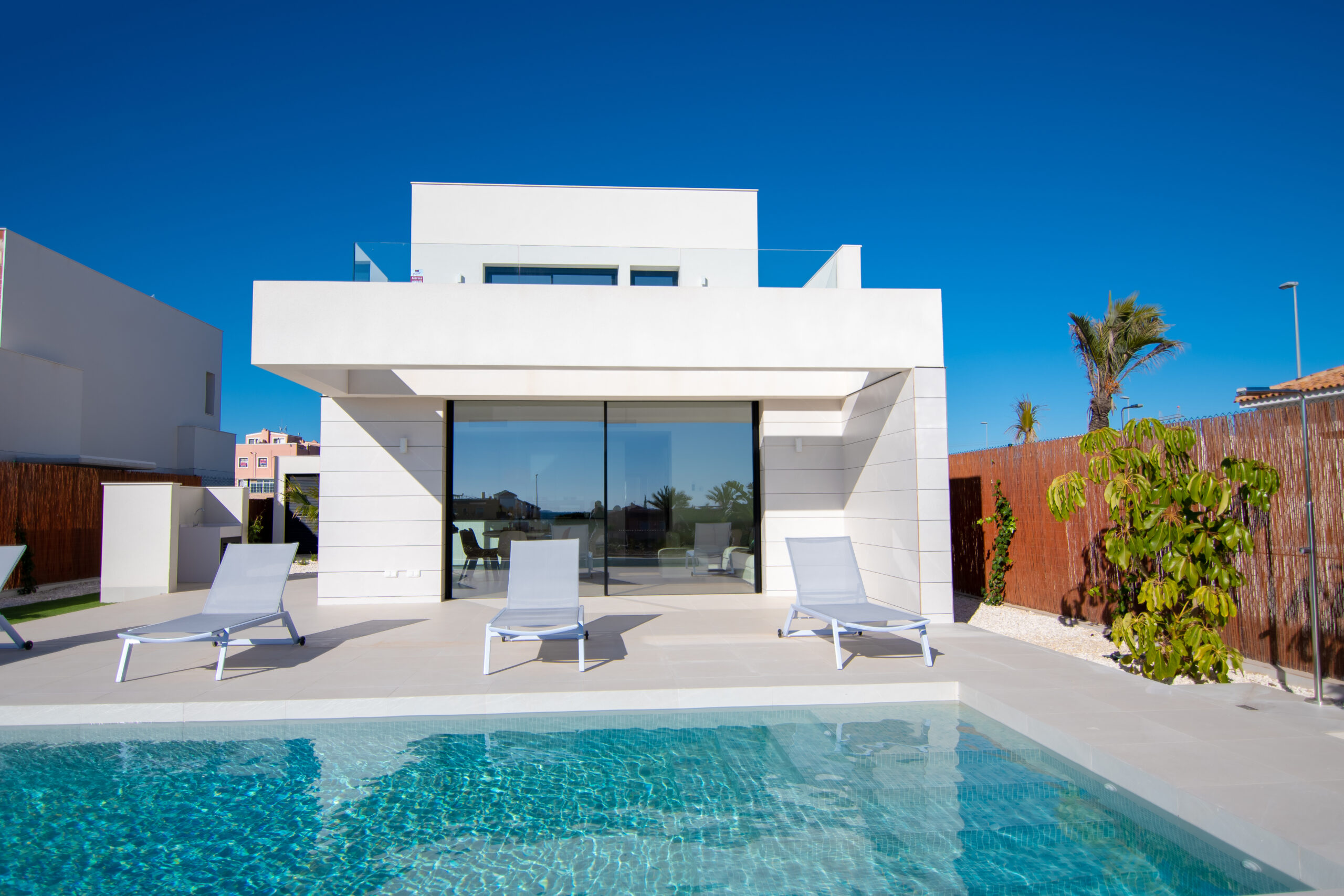 SUPERB 3-BED VILLAS WITH POOL IN QUIET NEIGHBOURHOOD