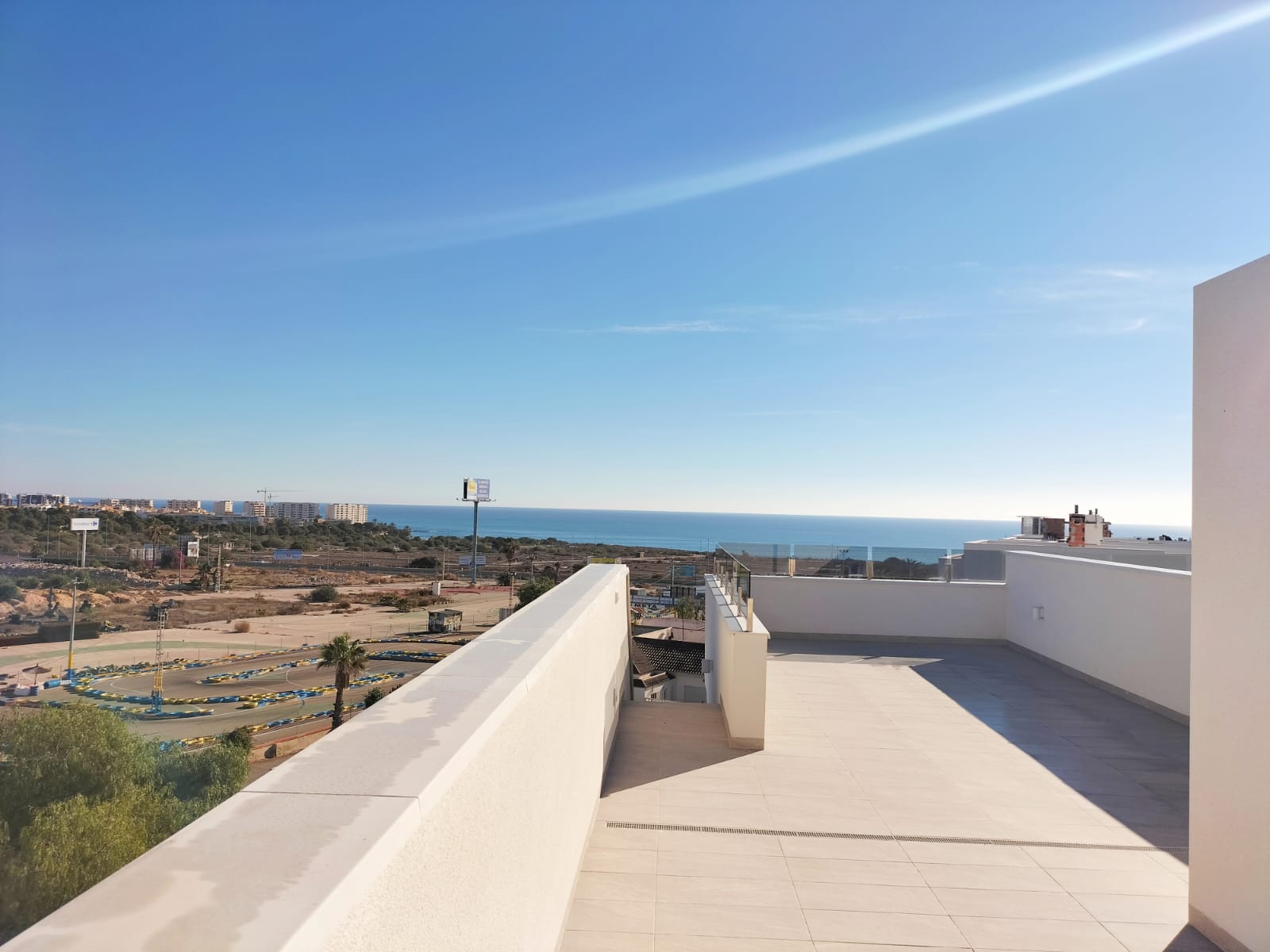 KEY-READY FULLY-FURNISHED SEA-VIEW PENTHOUSE AT PLAYA FLAMENCA