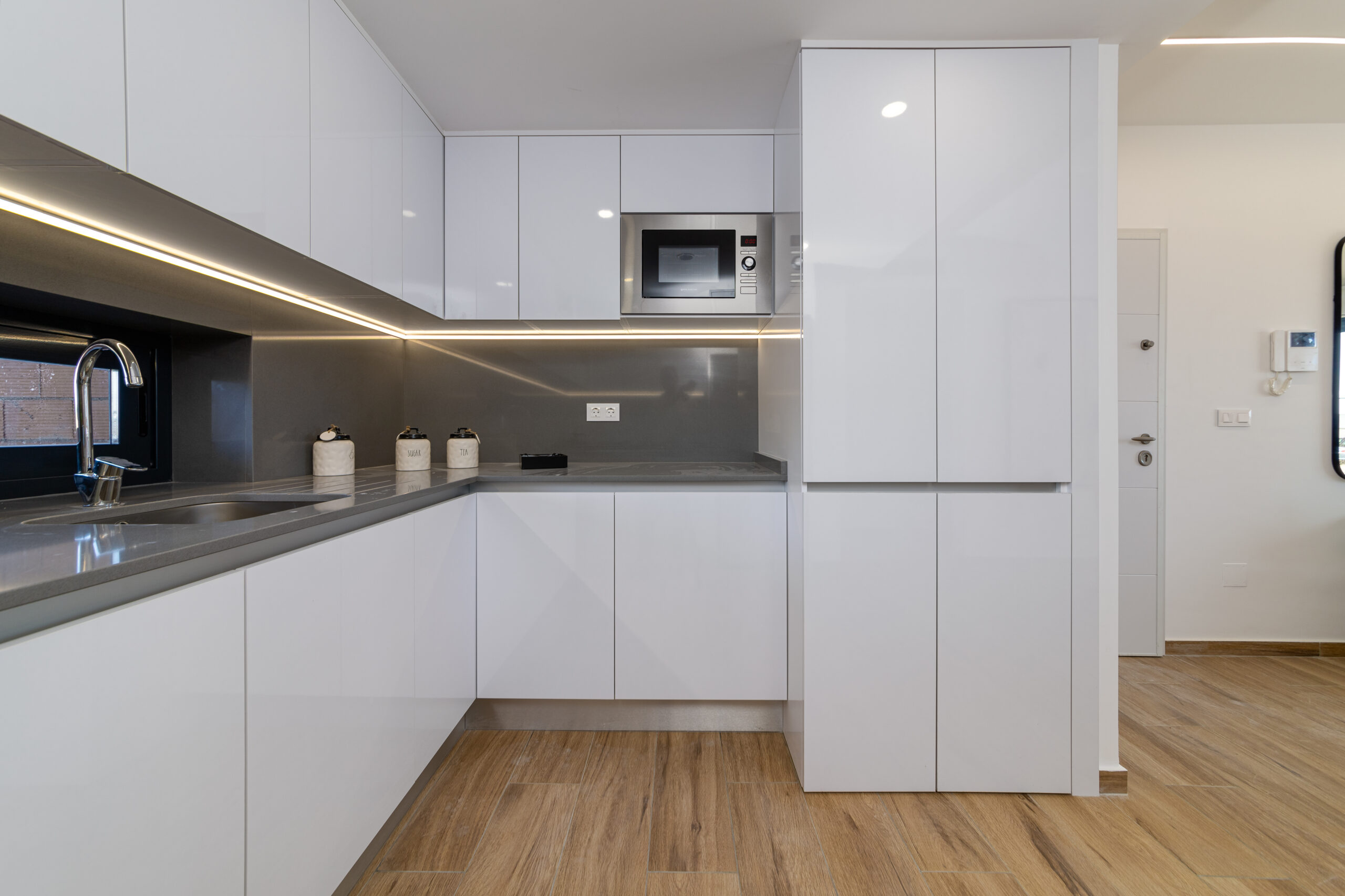 MODERN 3 BED APARTMENTS IN SECURE COMPLEX AT LOS ALCAZARES
