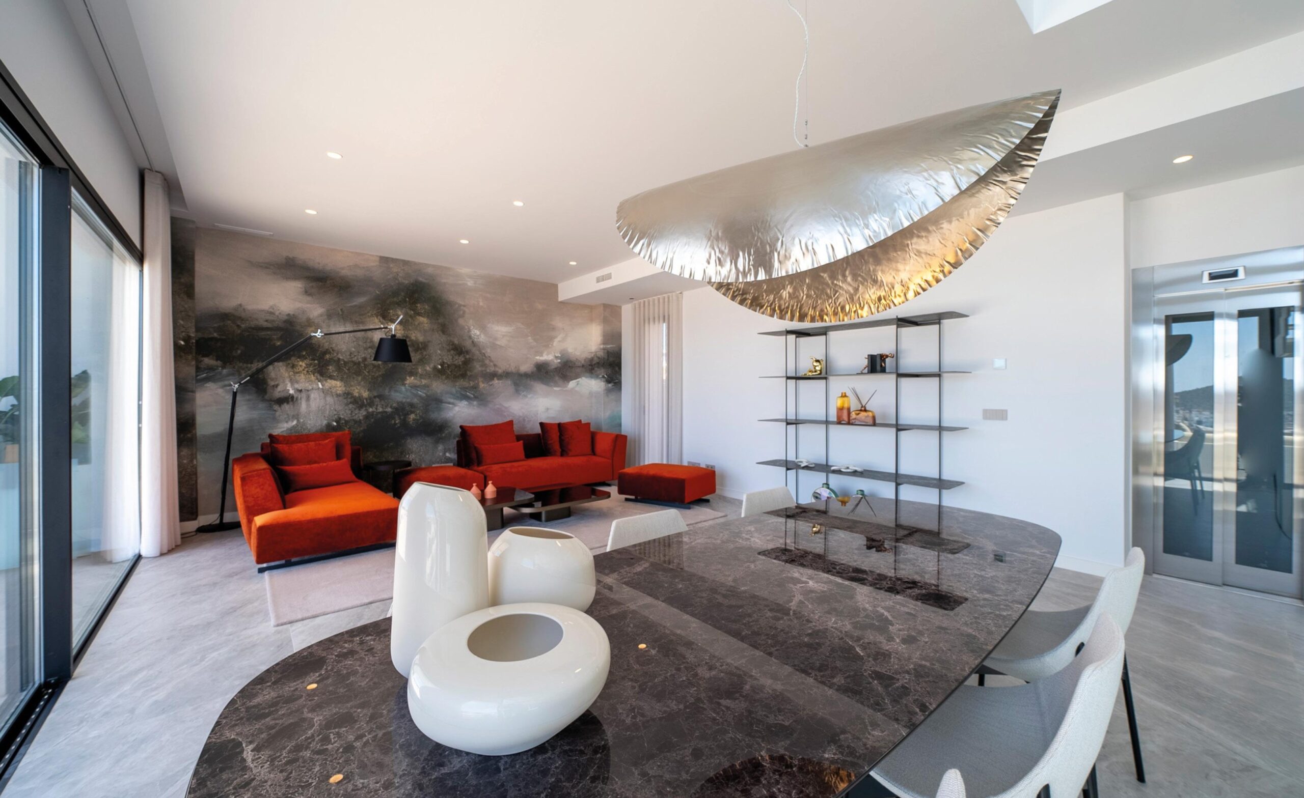 FUTURISTIC 4-BED OCEAN-VIEW MANSION WITH SPLIT-LIVING FLEXIBILITY